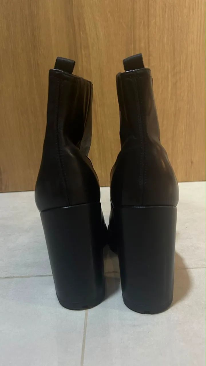 Bota Coturno de Couro Arezzo  - Foto 5