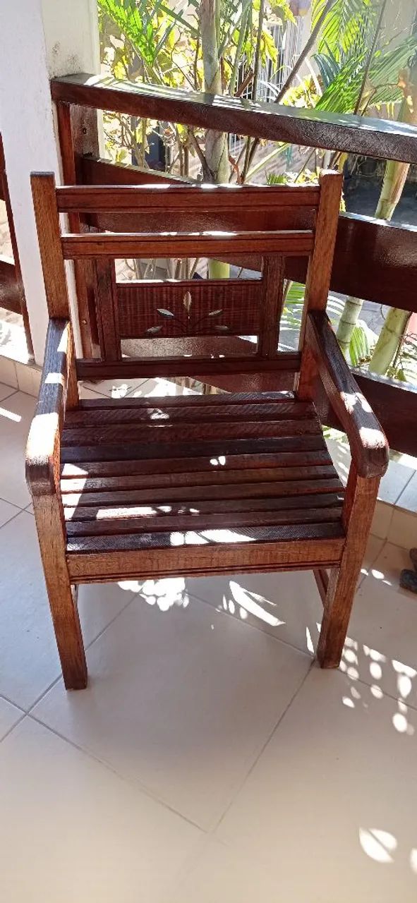 Conjunto de banco de madeira maciça 5 lugares - Foto 2