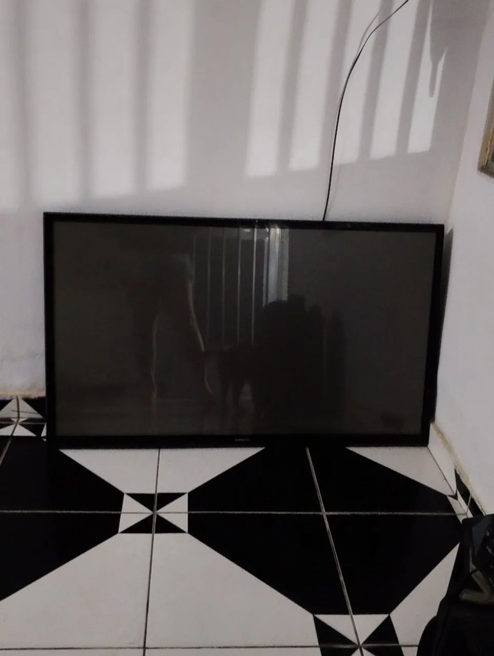 Tv de 51 polegadas Samsung NÃO É SMART.