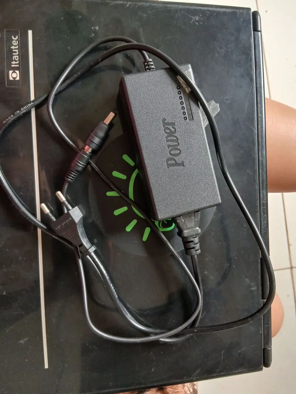 Notebook ItautecW7650 conservado  - Foto 5