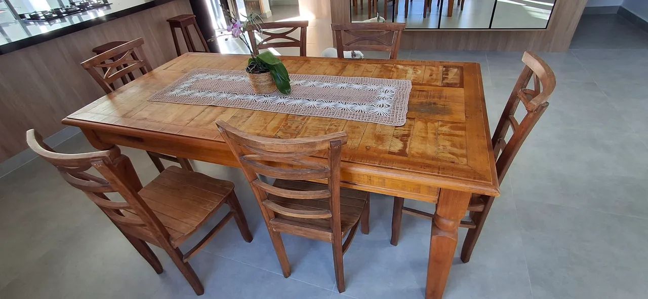 Mesa de jantar madeira maciça  - Foto 4