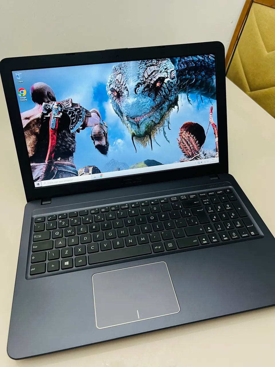 Notebook Asus completo + Brinde 