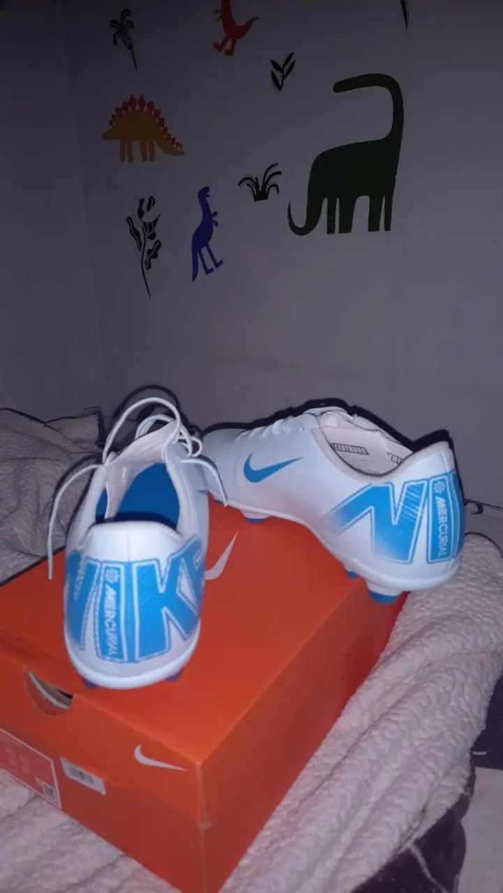 CHUTEIRA NIKE MERCURIAL AZUL - Foto 2