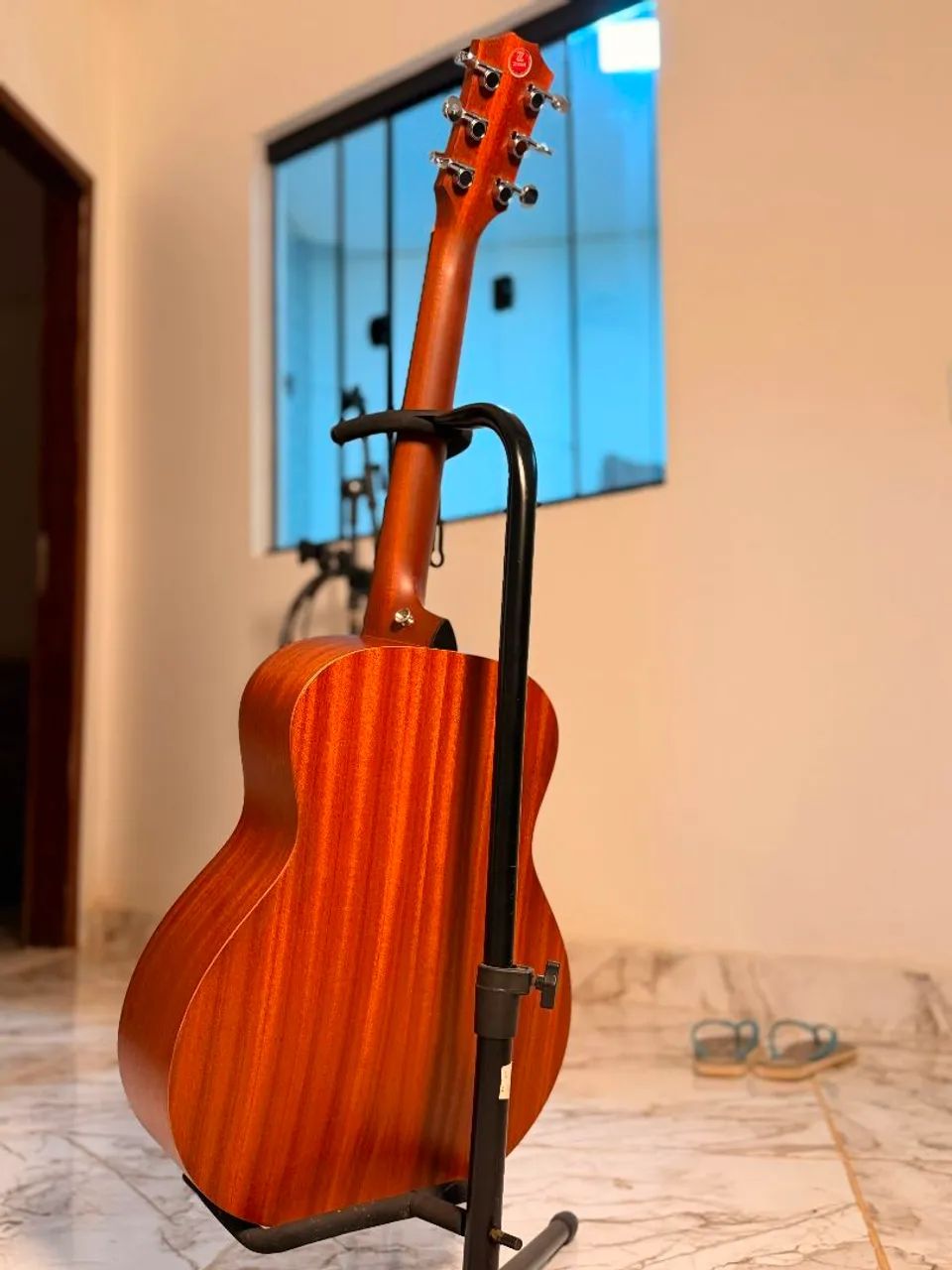 VENDO VIOLÃO TAYLOR SG MINI  - Foto 3