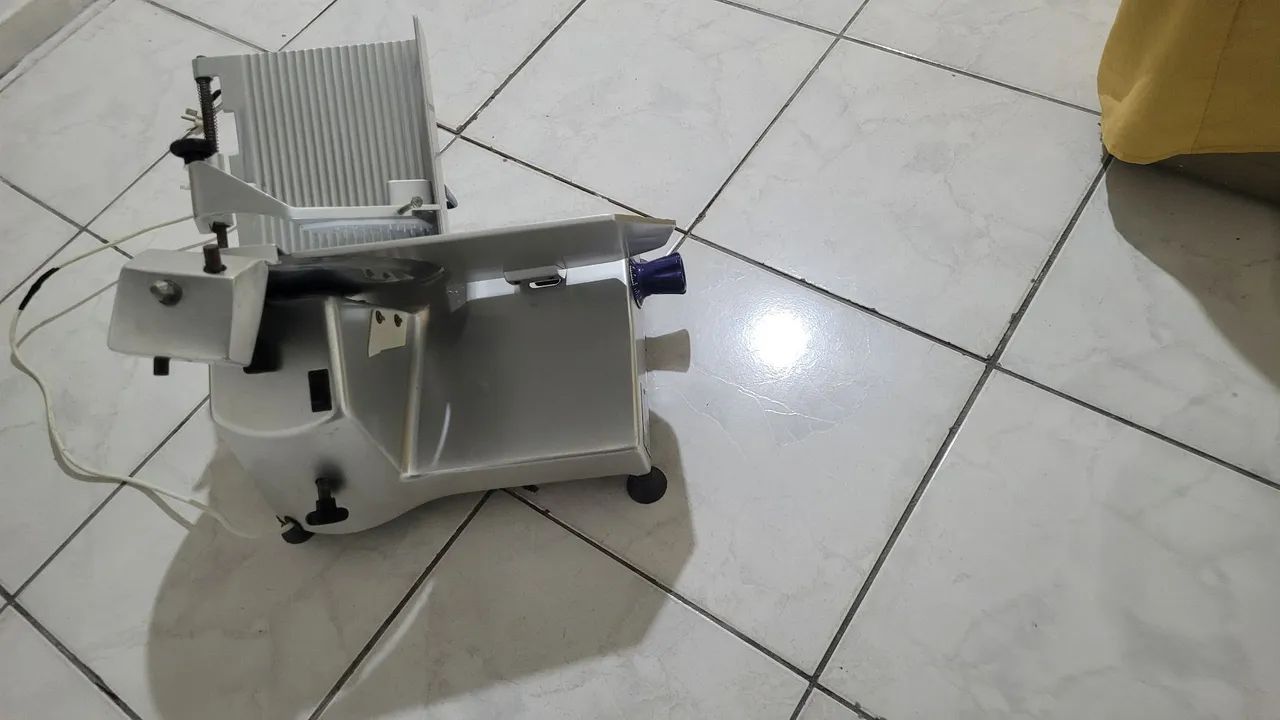 Fatiadora RS 3.100,00 - Foto 2