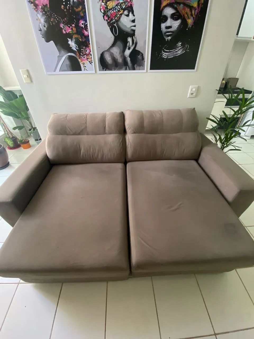 Sofá Tok&Stok Retrátil e Reclinável - 3 Lugares - Foto 2