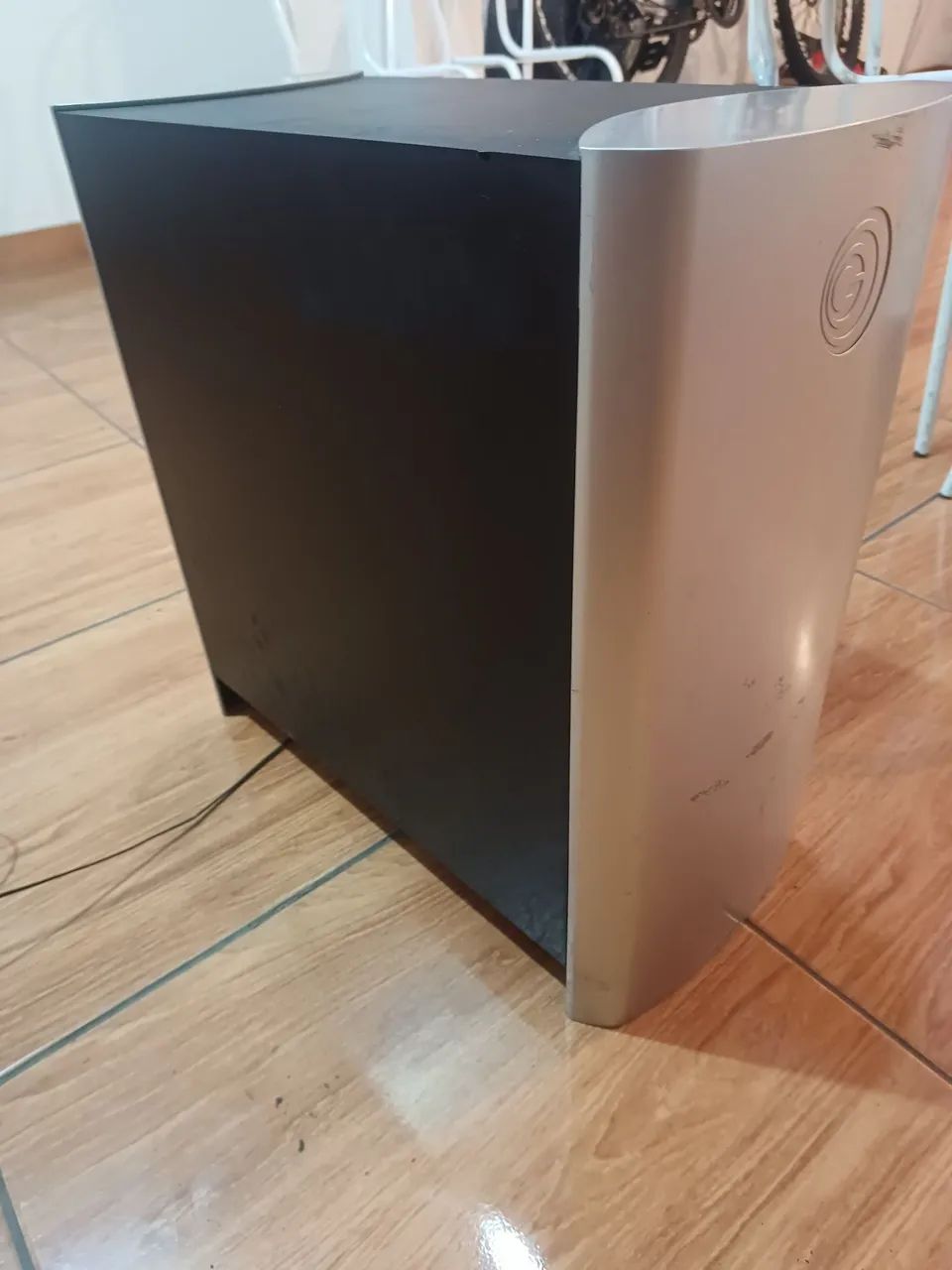 Subwoofer gradiente, acompanha 5 caixinhas  - Foto 4