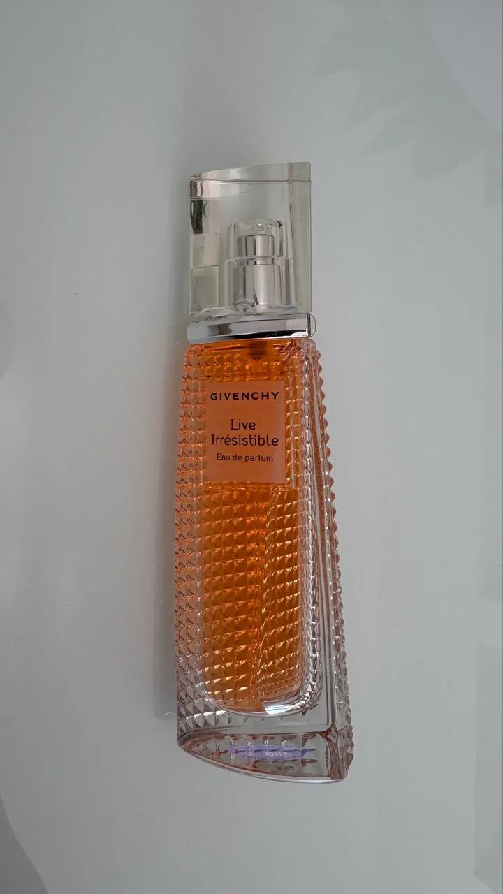 Perfume Givenchy live irresistible 30ml novo  - Foto 3