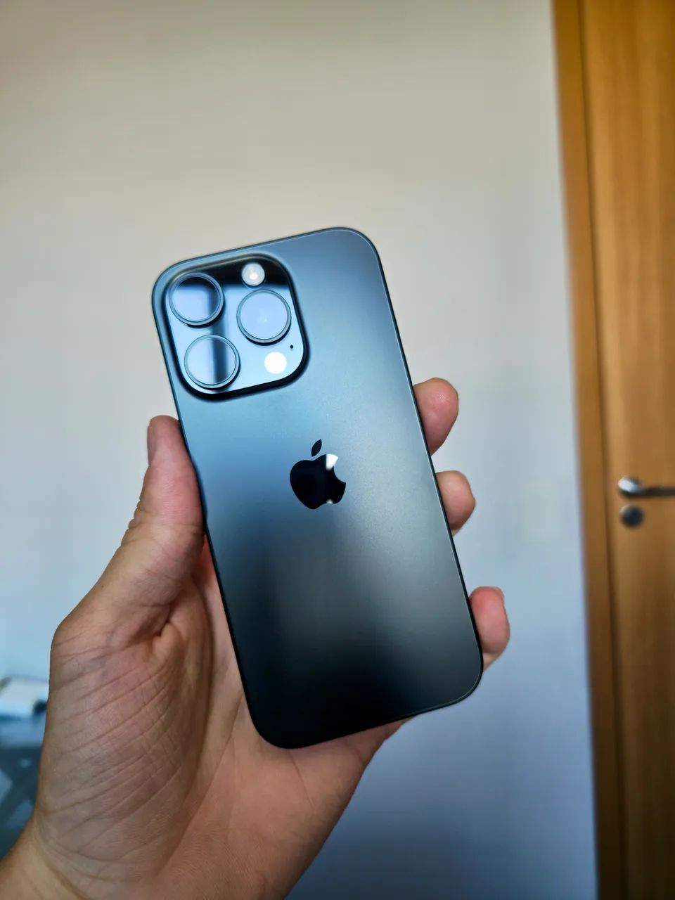iPhone 16 Pro 128GB - Foto 2