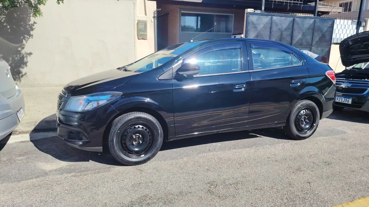 Chevrolet Prisma 2013