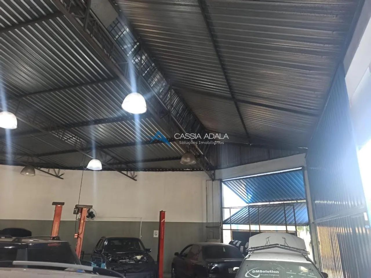 Galpão à venda em Campinas, Jardim Leonor, com 285 m² - Foto 2