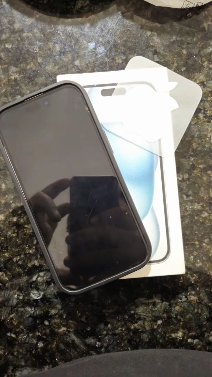 IPhone 15  - Foto 2