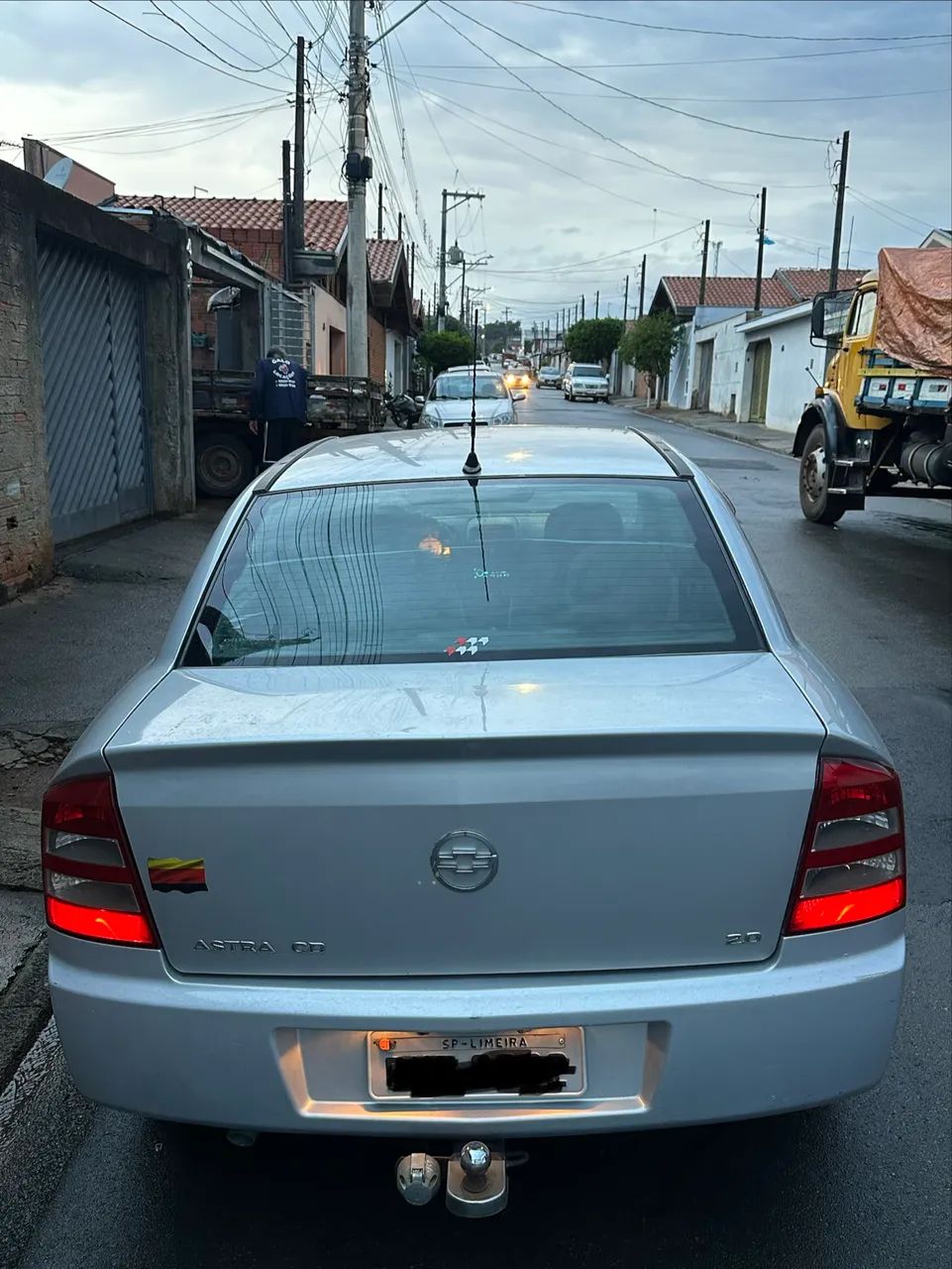Chevrolet Astra Sedan 2.0/ CD 2.0 MPFI 8V 4P Aut. 2004