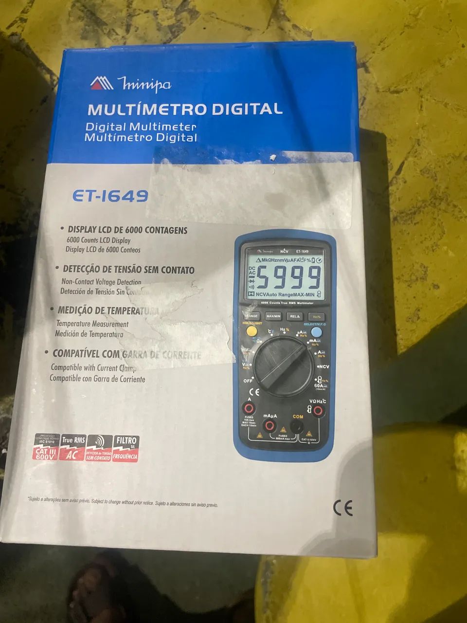 Multímetro digital 