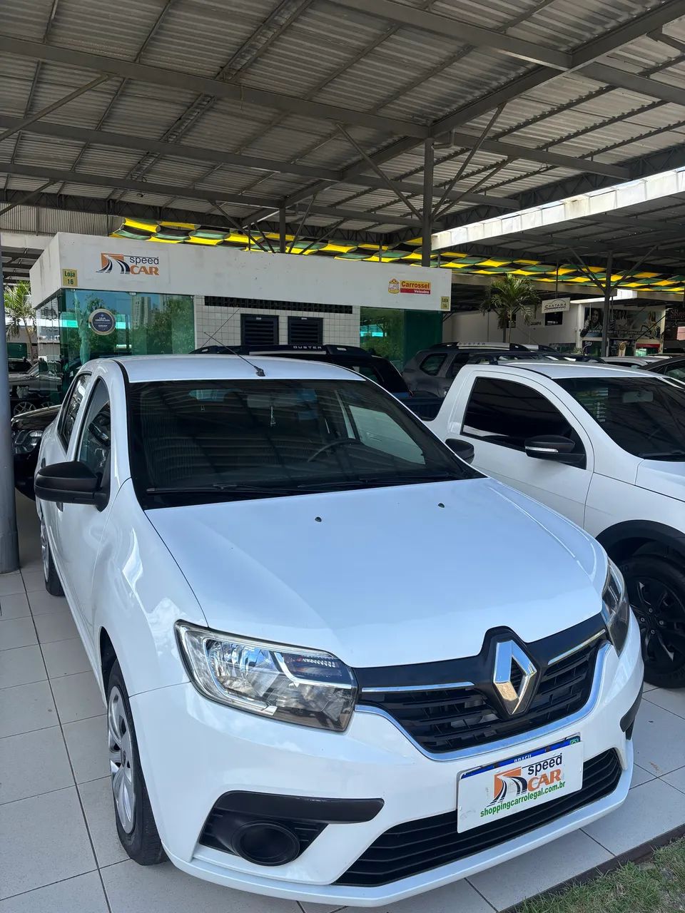Renault Logan LOGAN Life Flex 1.0 12V 4p Mec. 2021