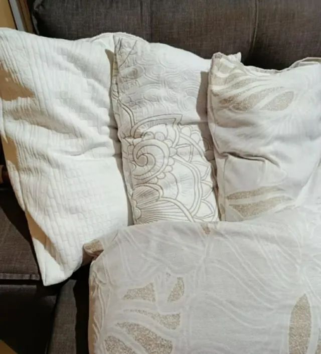 Kit 4 travesseiros 70 cm x 50 cm fibra de bambu - Novos - Foto 6