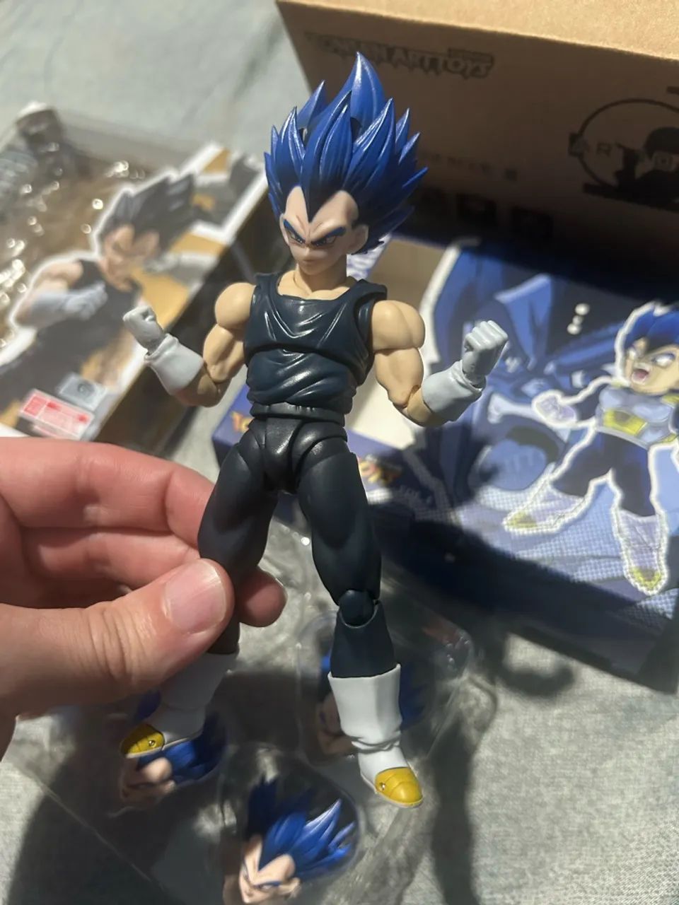 Vegeta + Head Blue Tonsen  - Foto 3