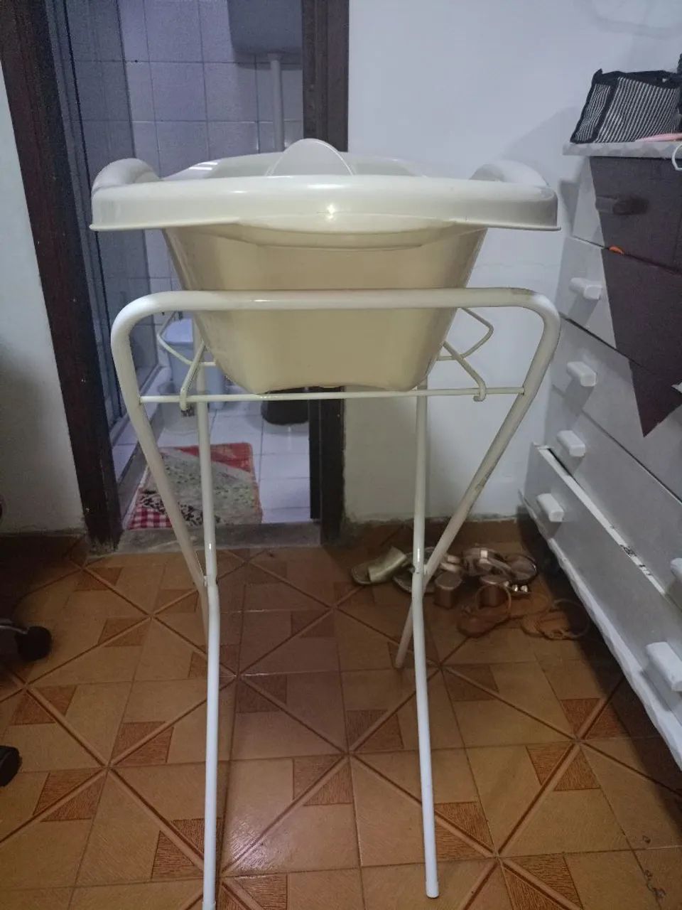 Banheira de bebê e suporte - Foto 3