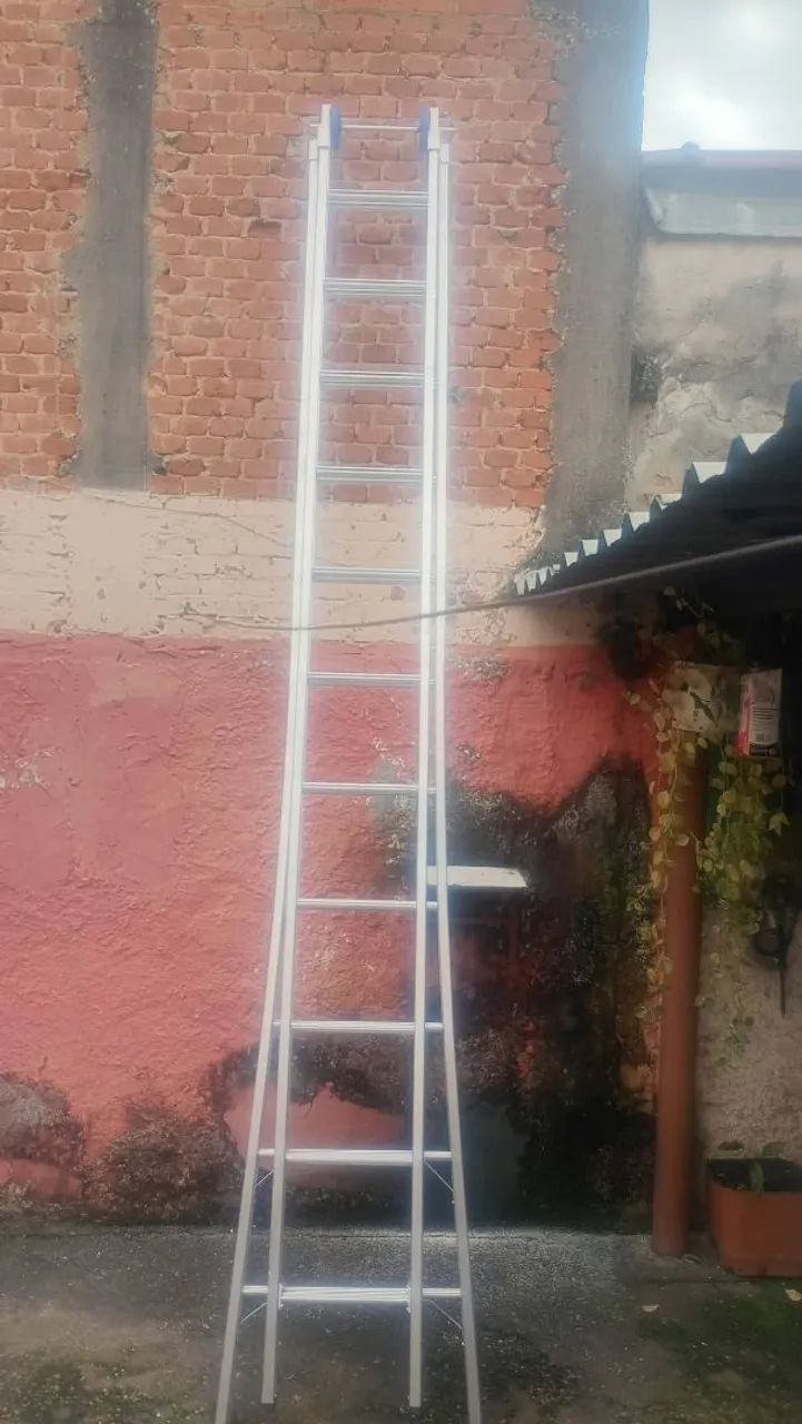 Escada - Foto 3