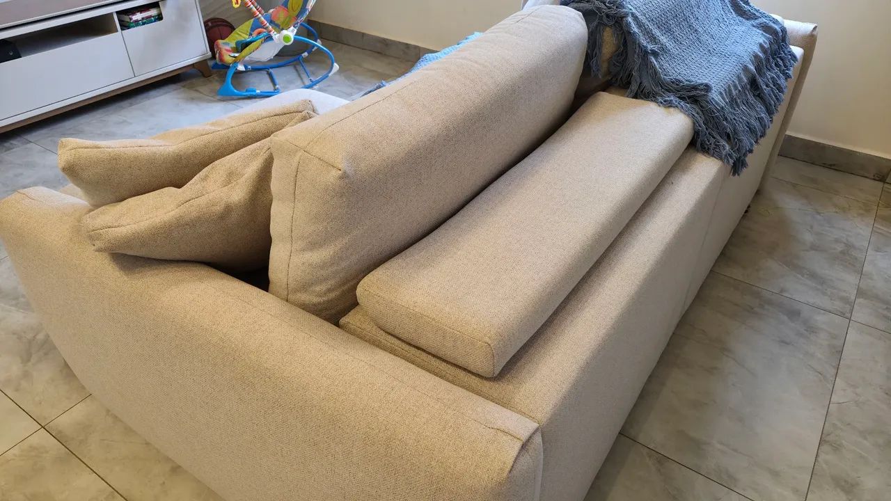 Sofá 2,30m premium - Foto 4