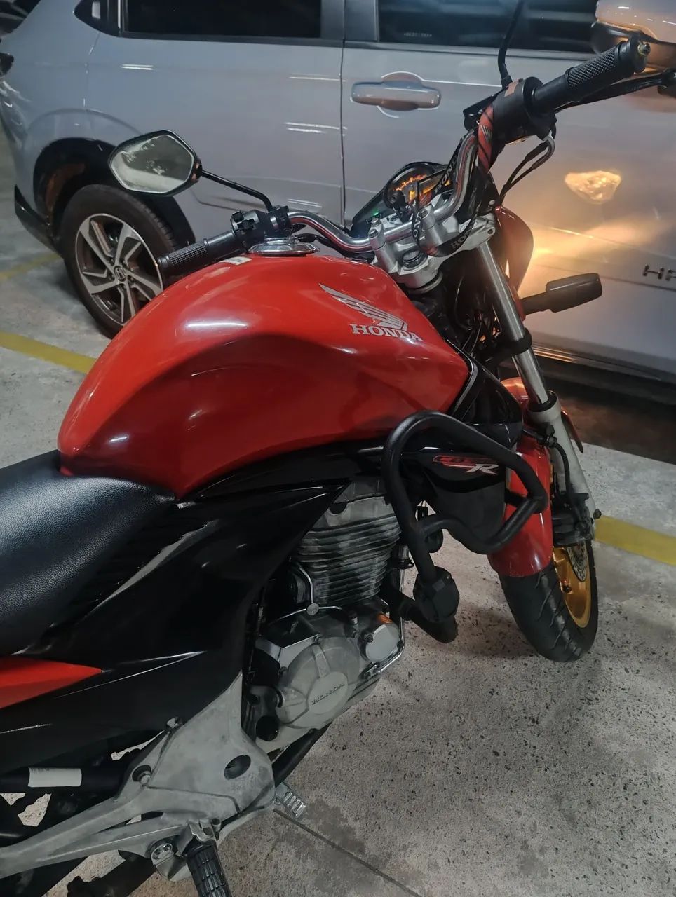 CB 300 2014  - Foto 4