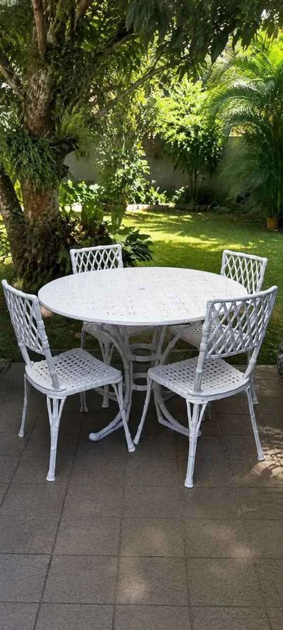 Mesa e cadeiras para jardim em ferro fundido  - Foto 3