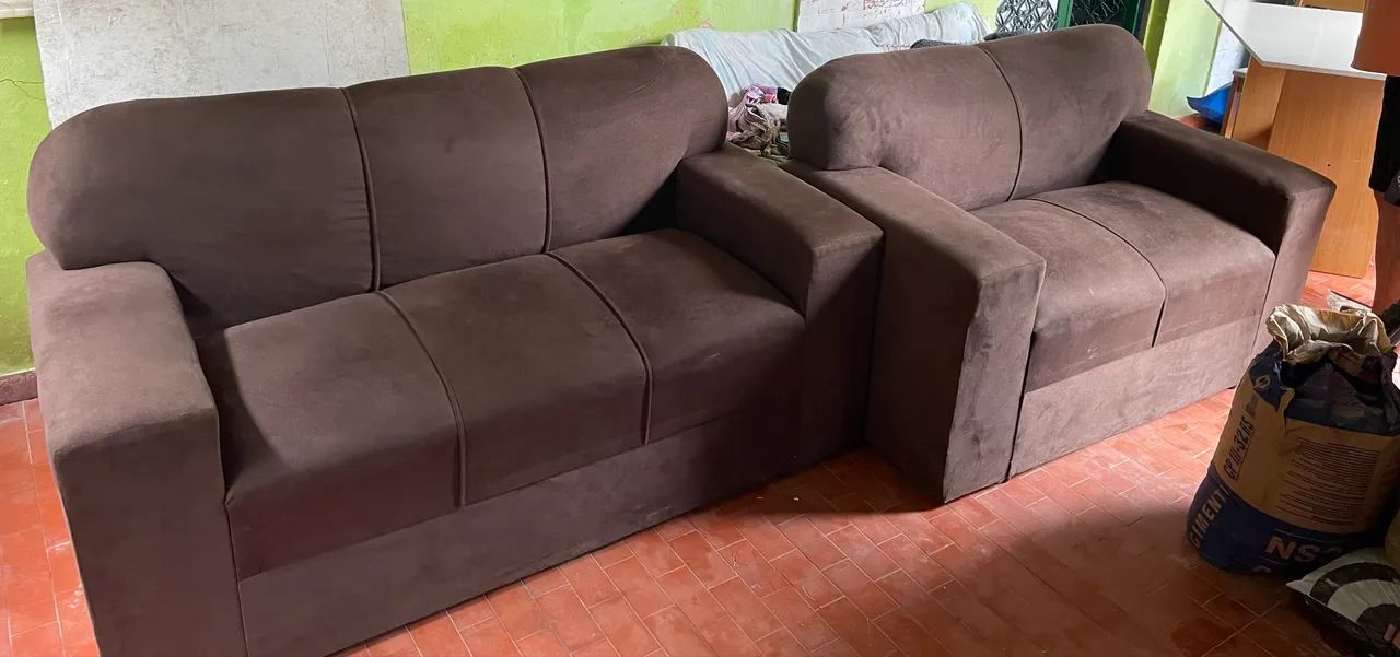 Sofá de 3 e 2 lugares 4 meses de uso!  - Foto 2