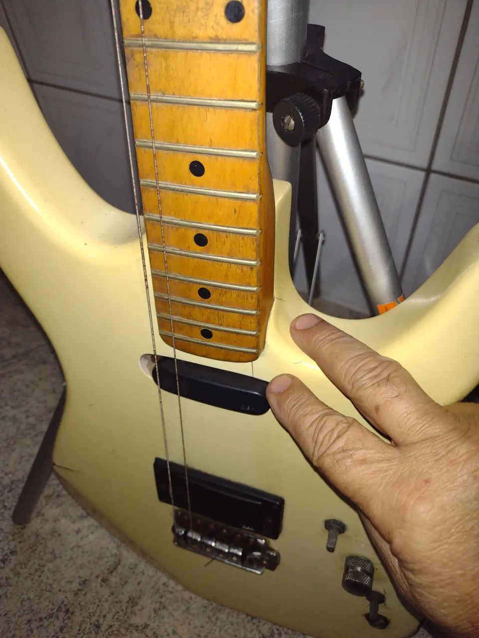 GUITARRA DOLPHIN MOD.MIRAGE - Foto 3