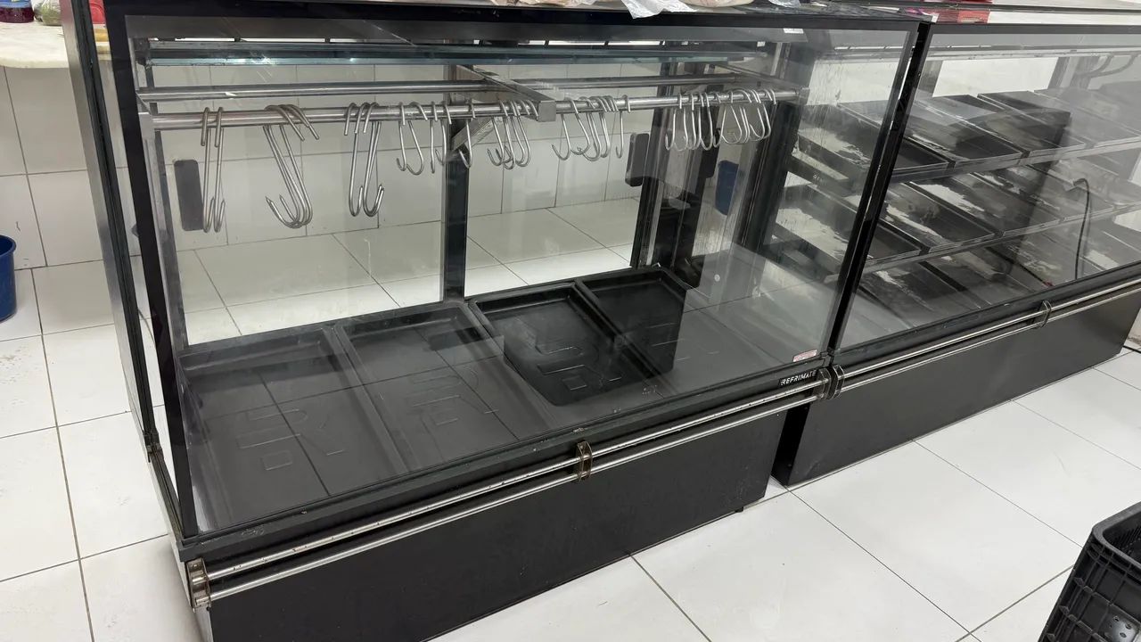 Balcão expositor de carne para açougue - Refrimate 