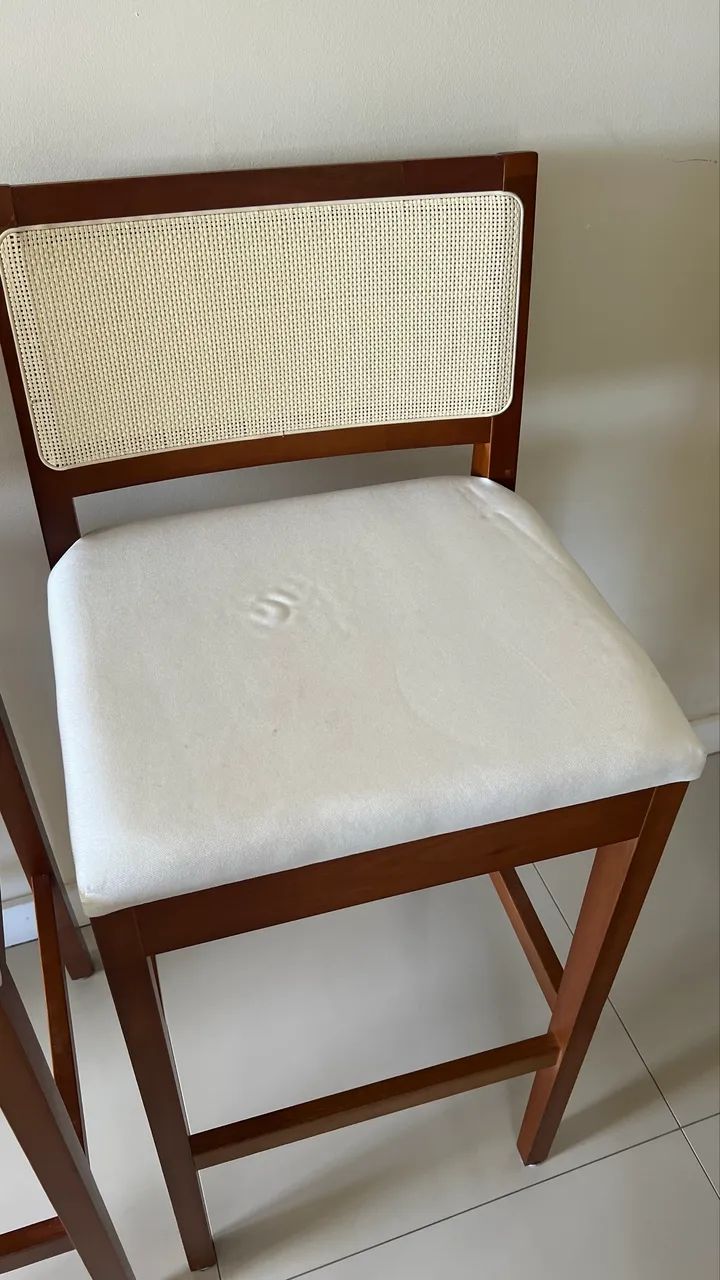 Cadeiras altas de bancada