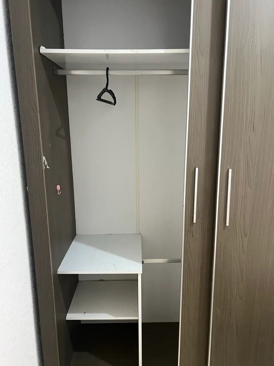 Guarda roupa casal grande 