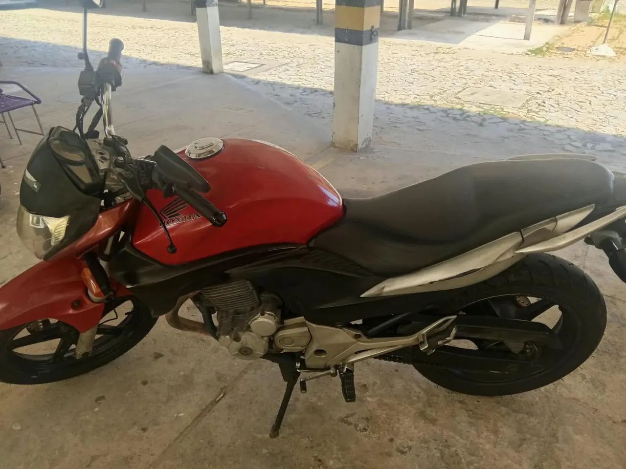 Vendo CB300 2011/2012 valor 8.500 - Foto 3