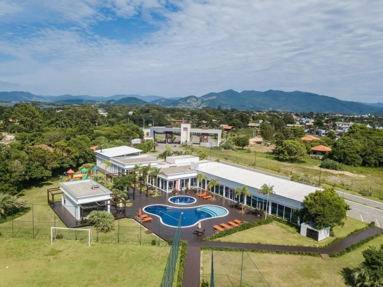 Casa com 3 quartos no condomínio Rosa Internacional em Garopaba SC - Foto 2