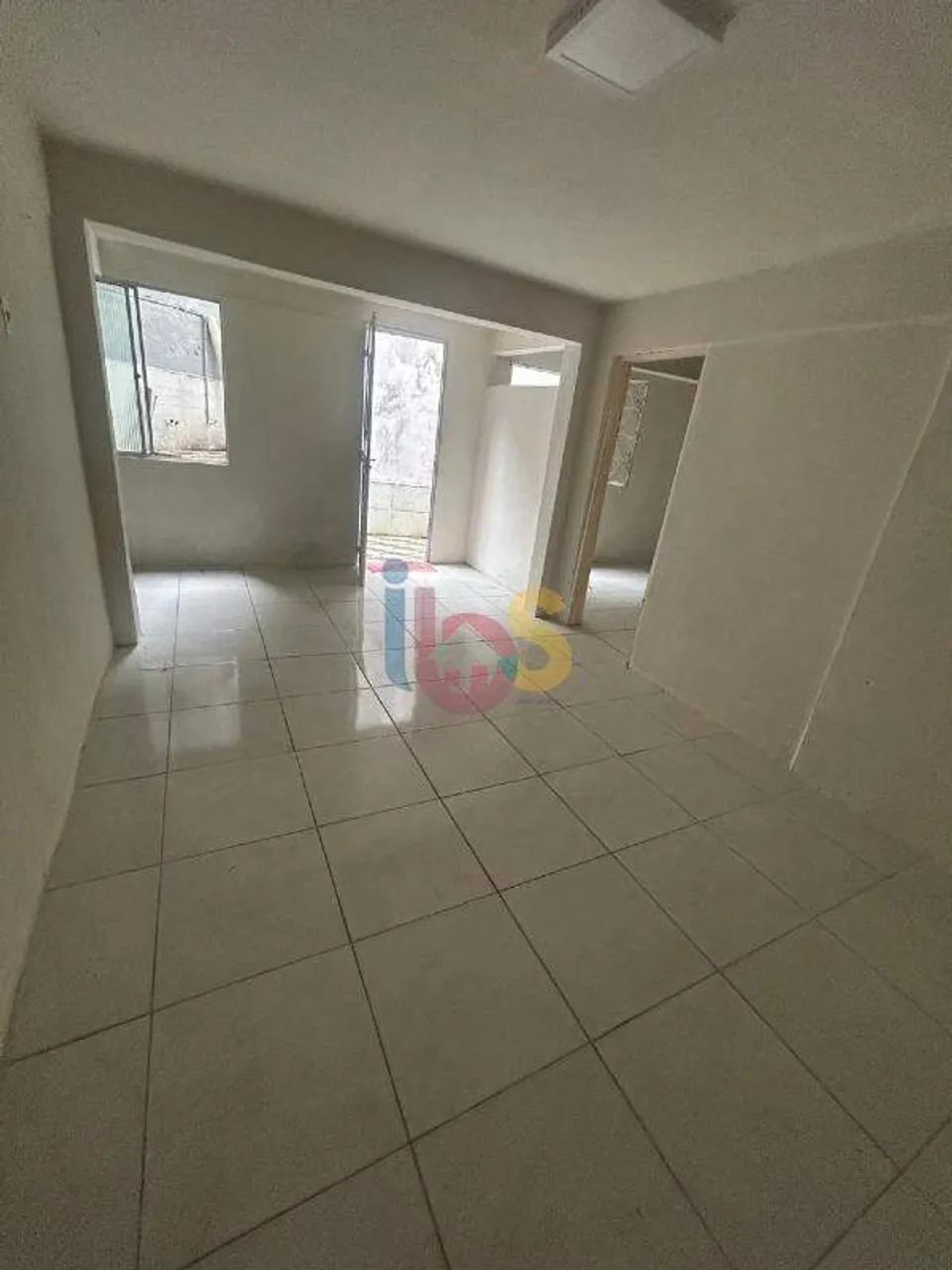 ALUGO APARTAMENTO COM 02 QUARTOS CENTRO DE ILHÉUS