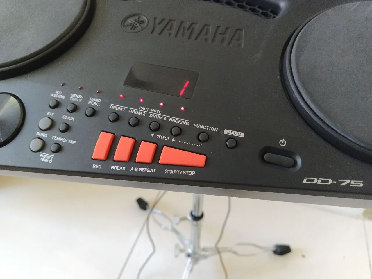 Bateria Eletrônica Yamaha DD-75 - Foto 2