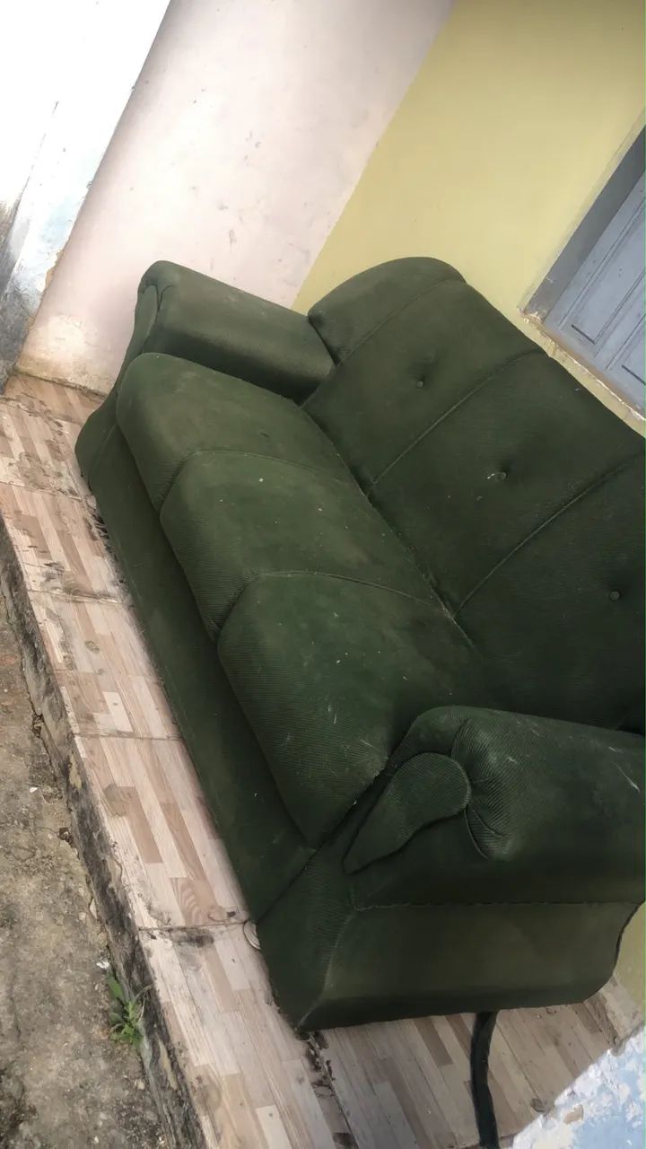 Móvel usado poucas vezes