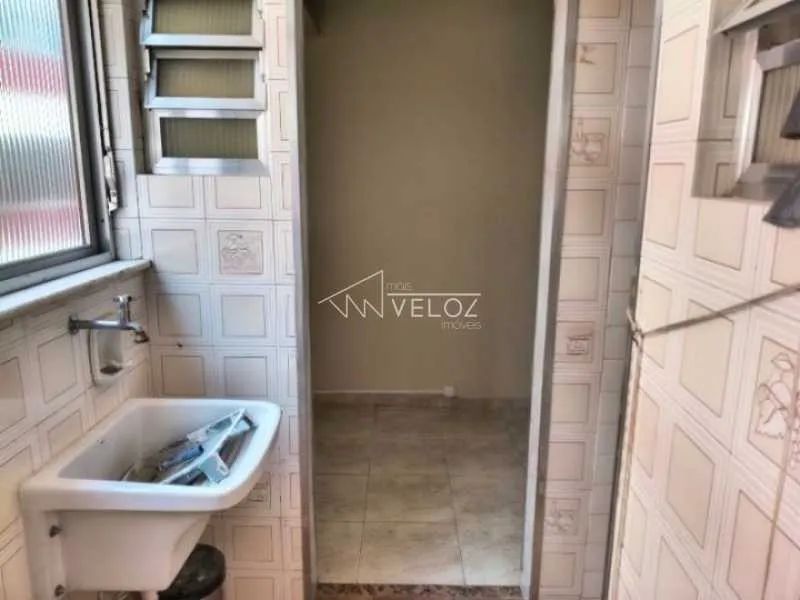 Apartamento : / Residencial / Gávea