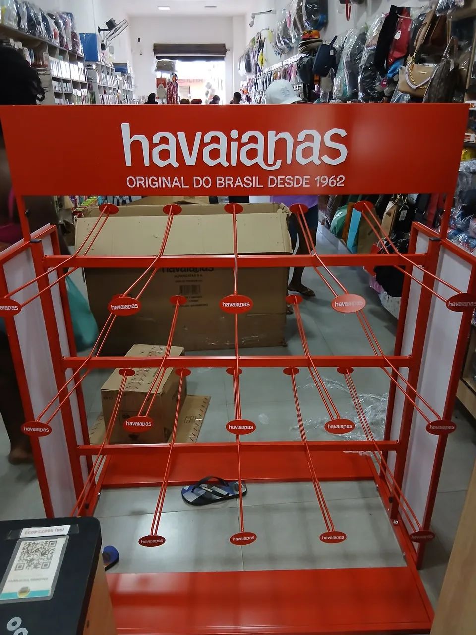 Expositor de havaianas - Foto 4