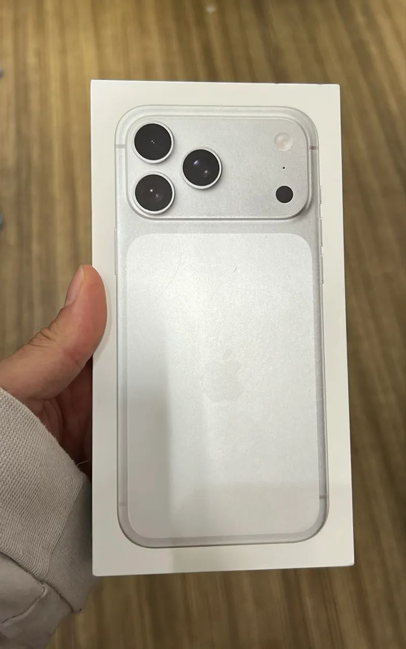 Caixa iPhone 17 Pro Max 512gb