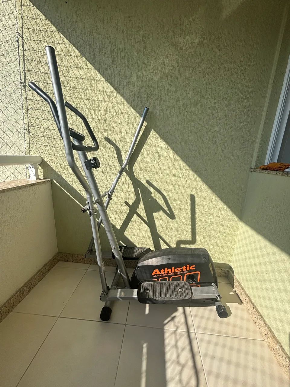 Aparelho elíptico  - Foto 2