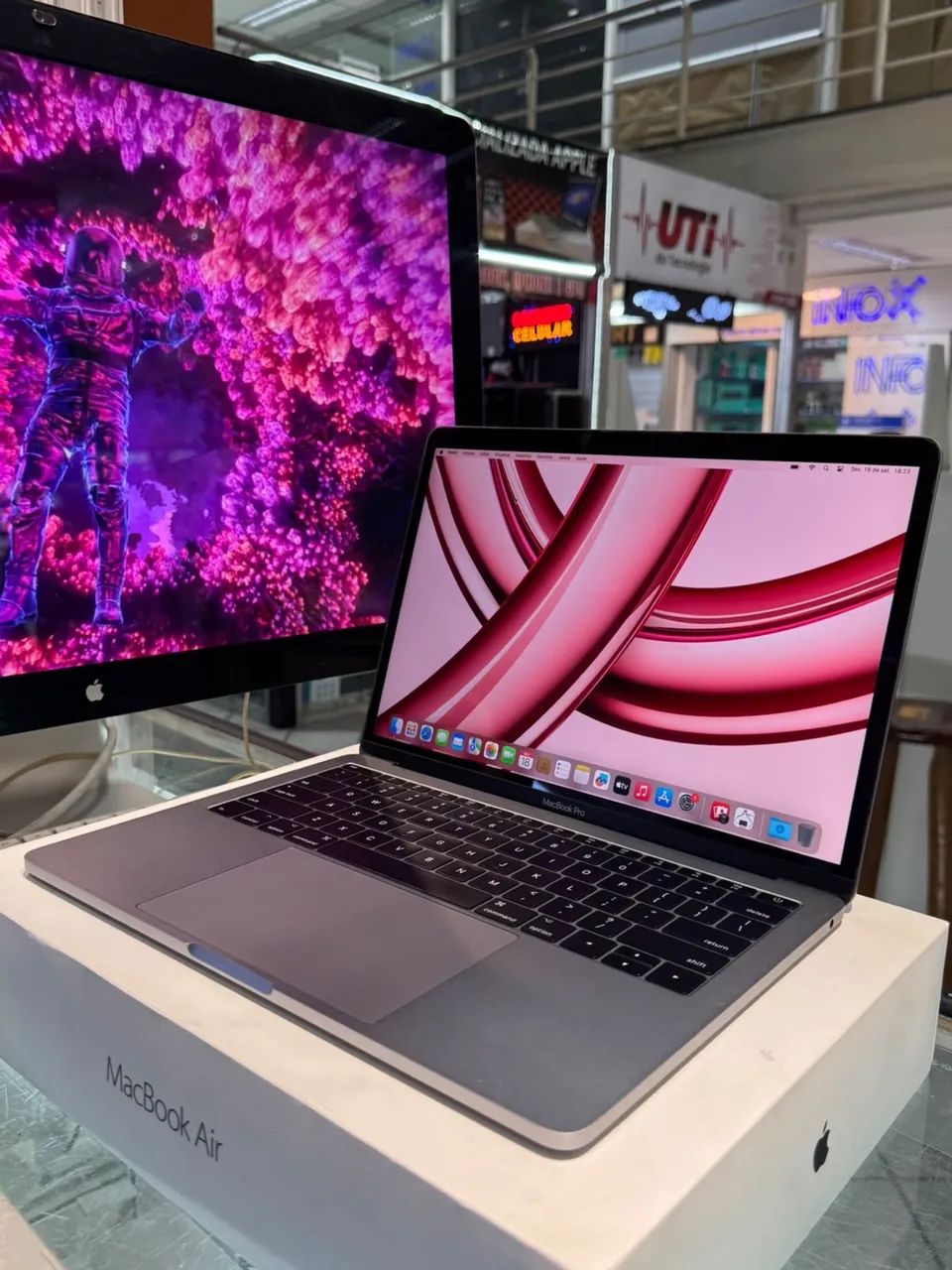MacBook Pro i5/8gb/ssd256 - loja física  - Foto 3