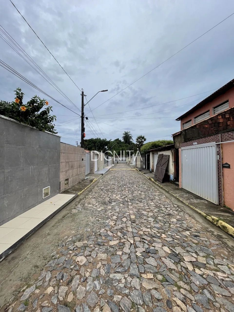 Casa em Condomínio em Messejana 2 dormitórios