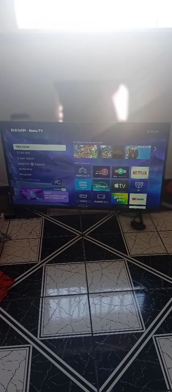 Vendo uma Roku TV semp 43 polegadas  - Foto 2