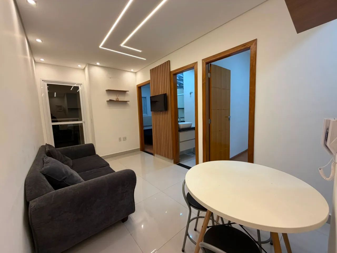 Apartamento compacto com ótima localização 