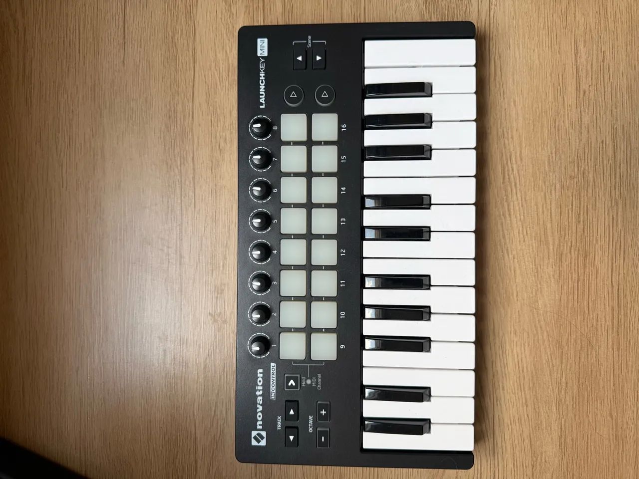 Novation Launchkey 25 - Foto 3