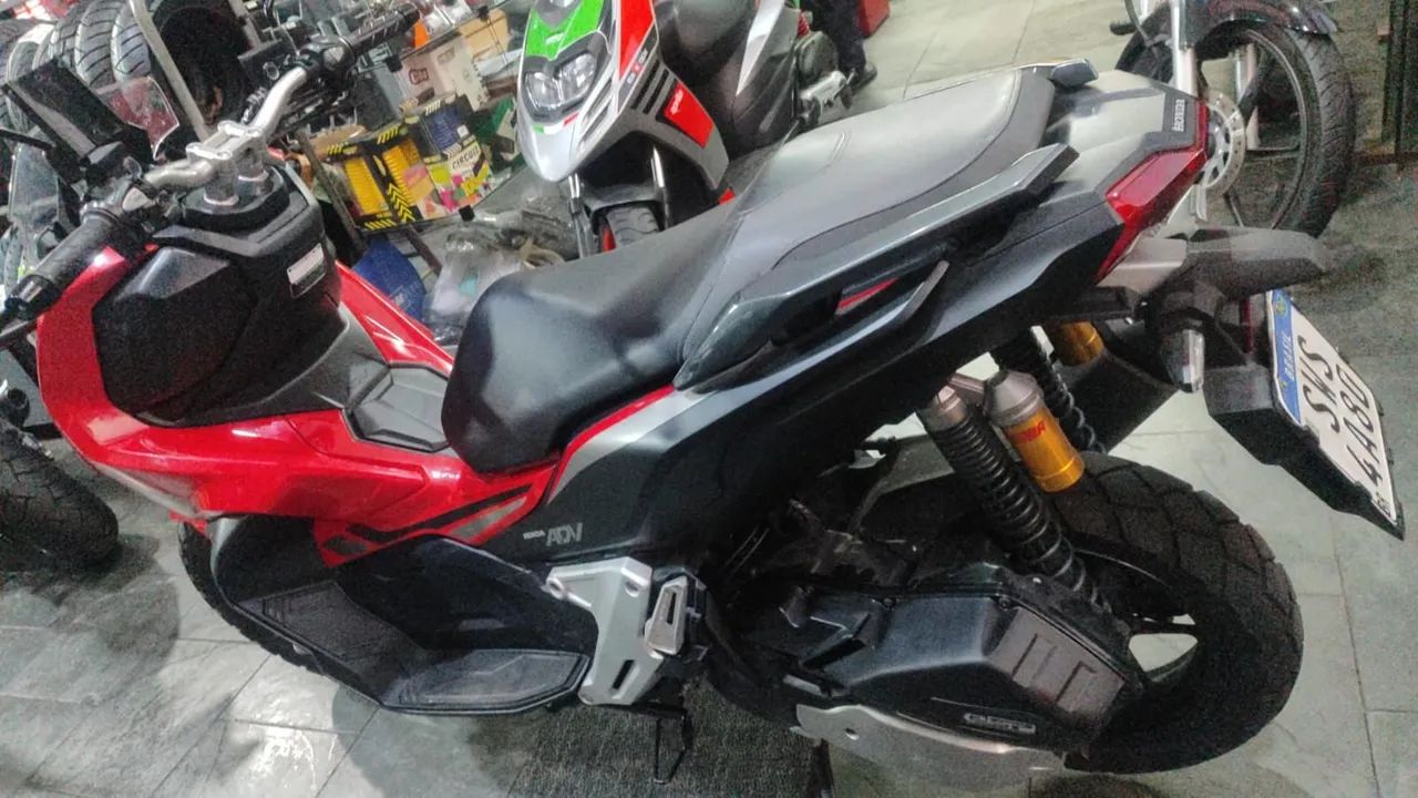 Moto ADV 150  - Foto 5