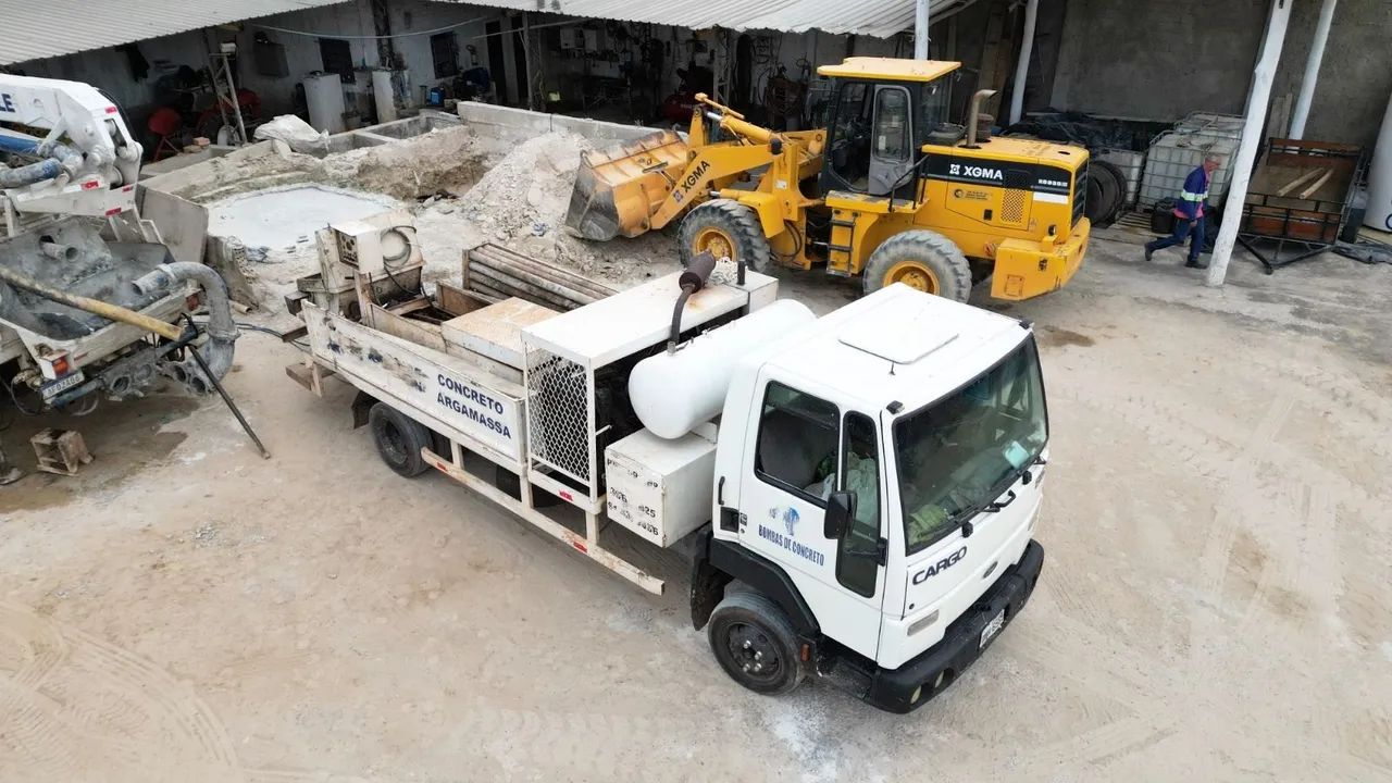 Bomba de concreto Putzmeister 1003 - Foto 2