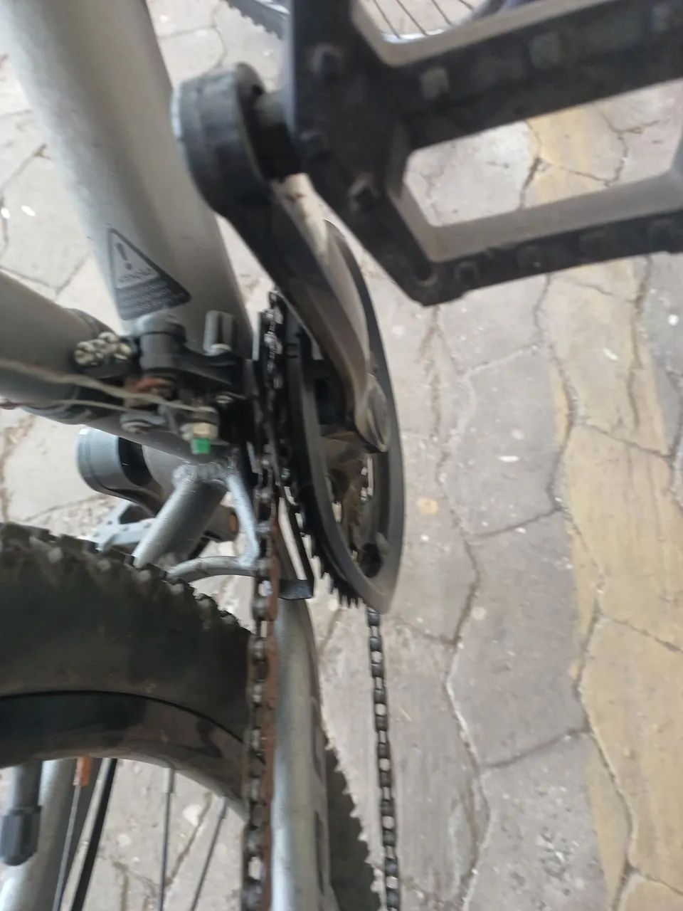 Vende-se Bicicleta  Aro 29 Freio a disco - Foto 3