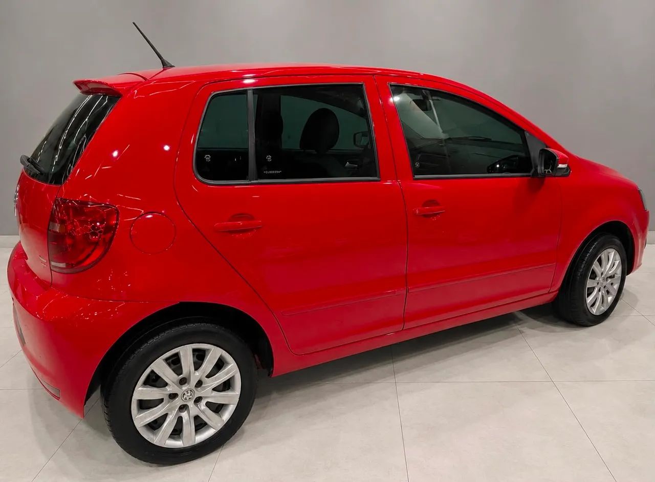 Volkswagen Fox 1.0 MI Total Flex 8V 5P 2012 - Foto 2
