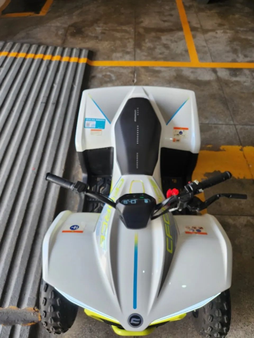 QUADRICICLO ELÉTRICO INFANTIL CFMOTO CFORCE EV110 2024 | IMPECÁVEL | ESTADO DE ZERO - Foto 2